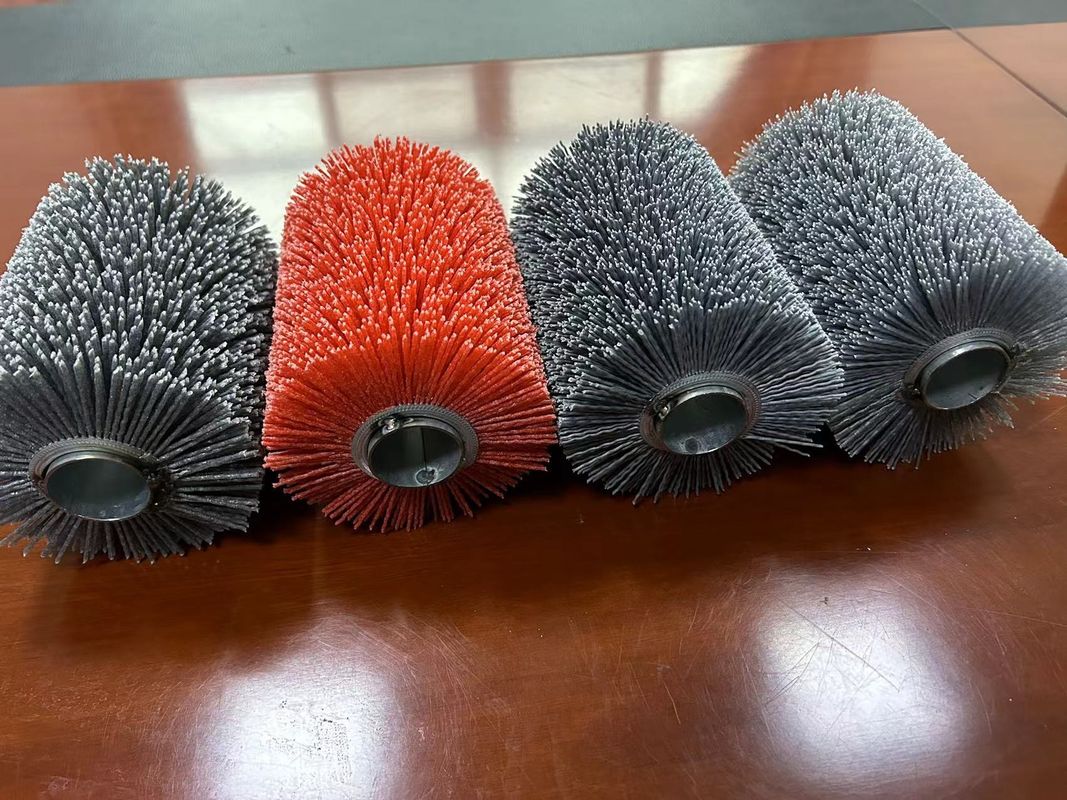 OEM ODM Nylon Abrasive Wire Roller Brush For Steel Plate Cleaning